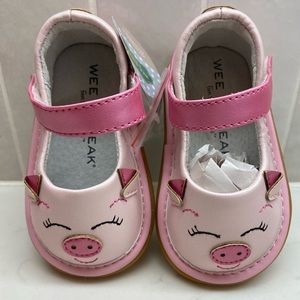 Wee Squeak Shoes (piggy)